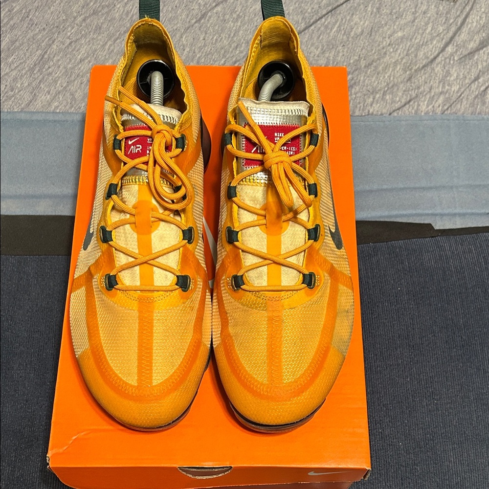 Nike Vapormax “Canyon gold” 2019